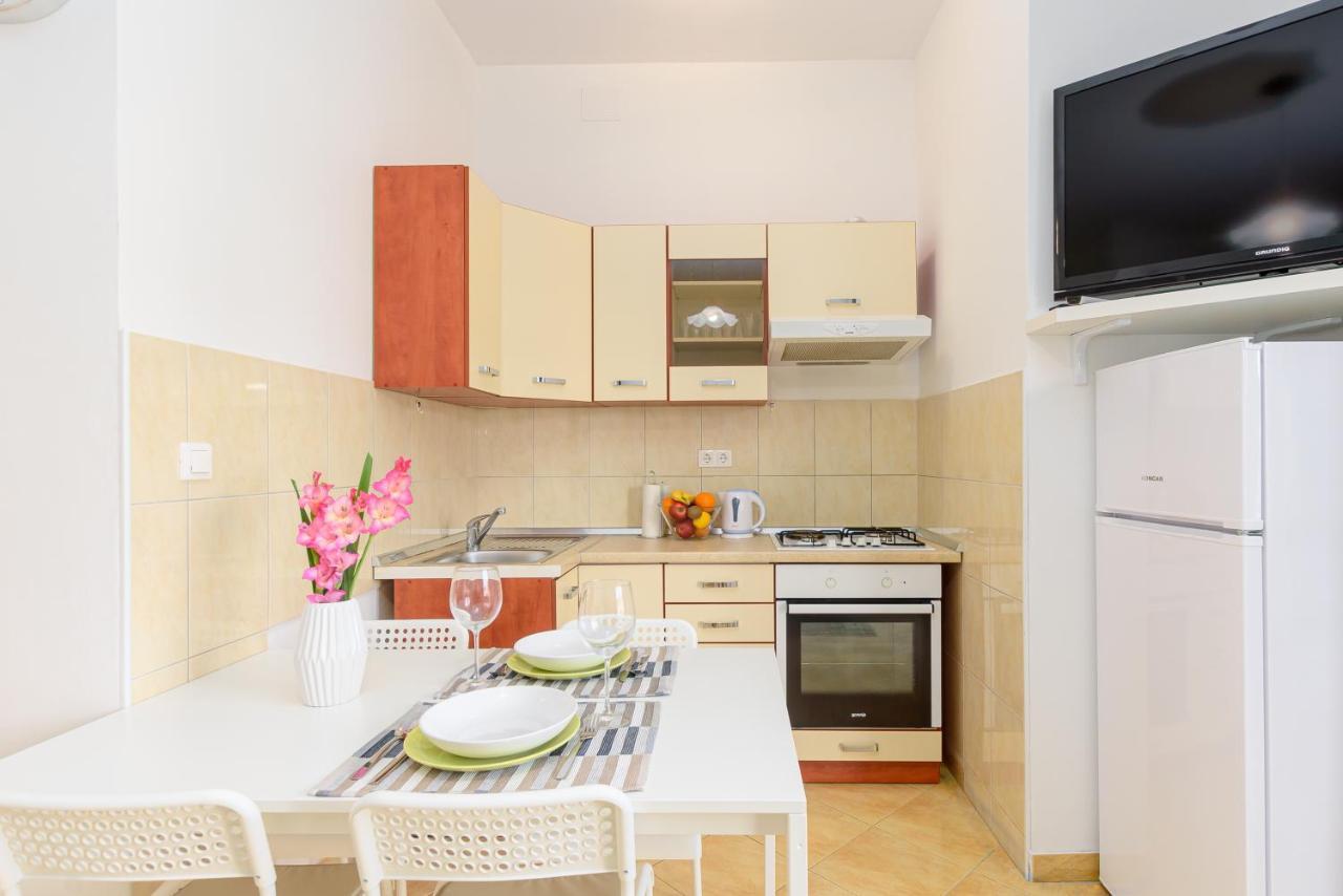 Apartmani Vita, Liznjan - Apartman 2 Eksteriør billede