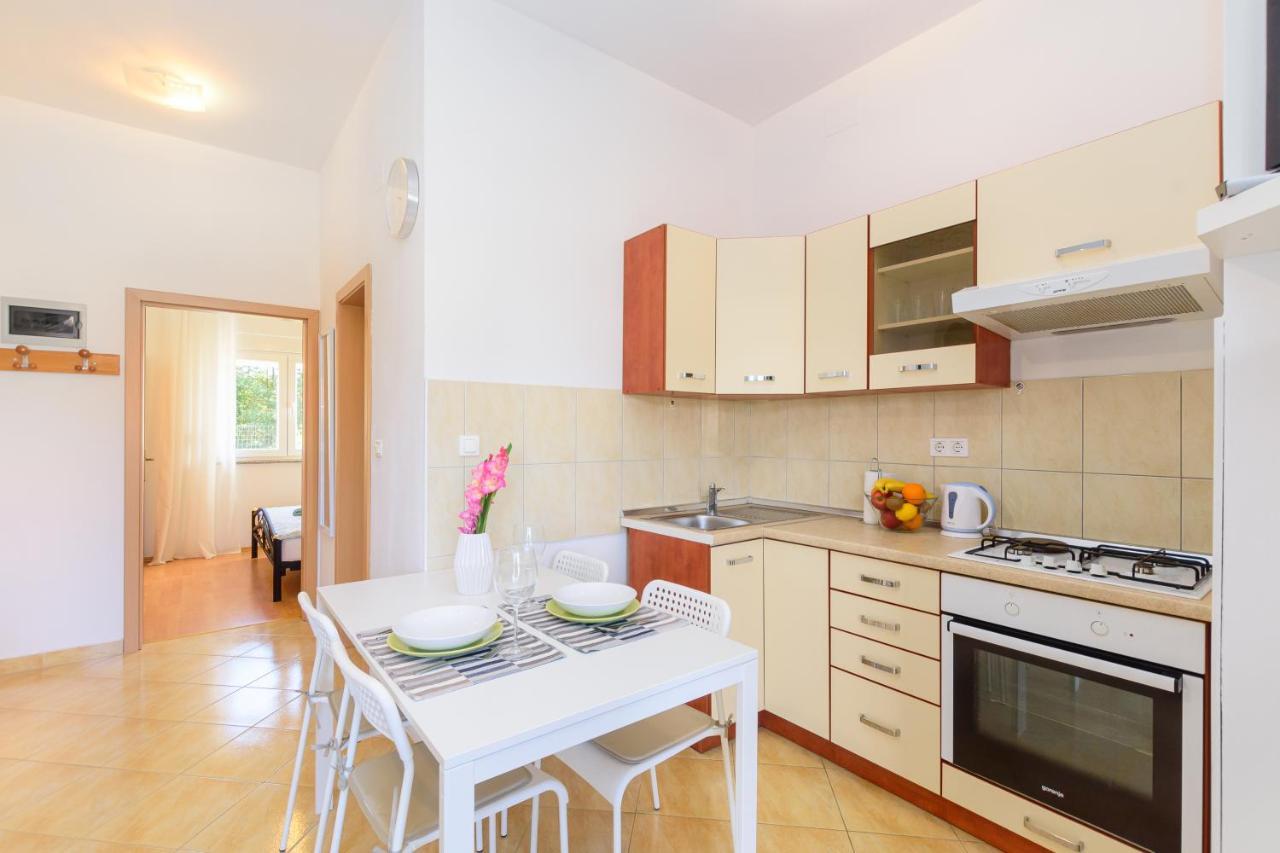 Apartmani Vita, Liznjan - Apartman 2 Eksteriør billede